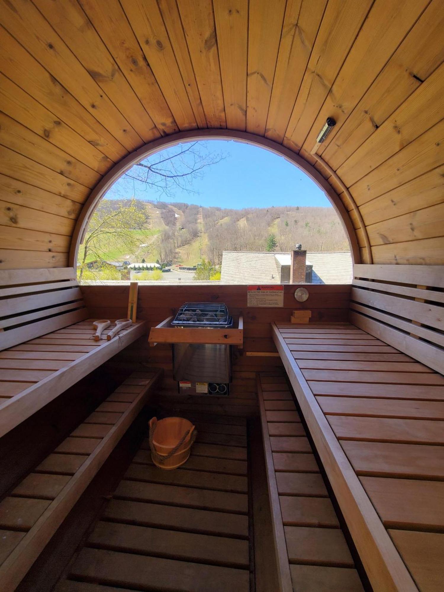 Little Cat Lodge Hillsdale Экстерьер фото