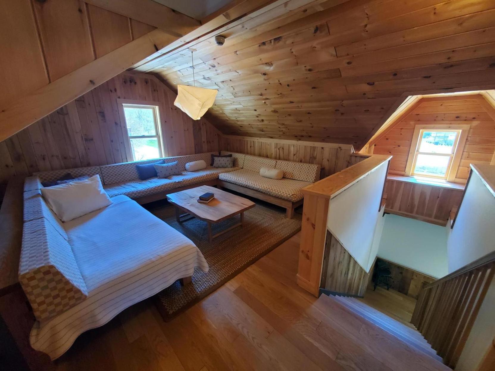 Little Cat Lodge Hillsdale Экстерьер фото